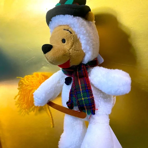 DISNEY STORE EXCLUSIVE VTG 90’s NWT WINNIE THE POOH SNOWMAN BEAN BAG PLUSH - Picture 8 of 10